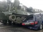 Военный тягач раздавил минивэн на трассе в Абхазии