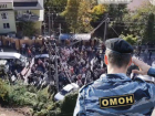 Вызвали омон: протесты сочинцев против новой схемы движения продолжаются 