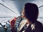 Закурила прямо в самолете: пассажирка рейса Челябинск-Сочи задержана правоохранителями 