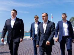 Приехавший в Сочи губернатор Краснодарского края изучил план по модернизации Приморской набережной
