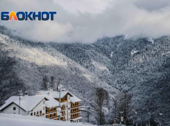 280 сантиметров снега: сугробы в Сочи продолжают расти