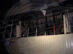 250 человек эвакуировали из горящей пятиэтажки в Сочи