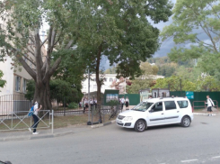  В Сочи ищут подрядчика, готового построить за 1 миллиард рублей блок начальной школы 