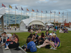 VK Fest представил инклюзивные инициативы для гостей с инвалидностью и нейроотличиями