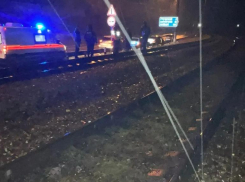 18-летнего парня сбил поезд, следовавший из Сочи