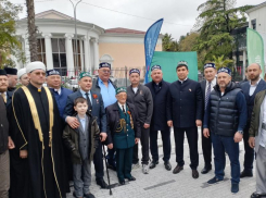 Пилот, посадивший самолет в кукурузном поле, приехал в Сочи на Сабантуй