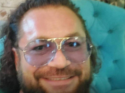  Мужчина, выбивший глаз своей экс-девушке из Сочи, продолжает знакомиться с девушками в интернете