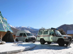 Мужчине стало плохо на берегу реки в Сочи