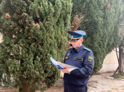 12 штрафов заставили жителя Сочи снести трехэтажное здание в горах