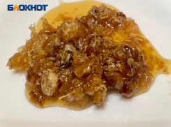 10 тонн меда собрали на территории Сочи