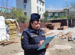 В Сочи снесли незаконные торговые павильоны