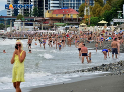  «Даже у меня выпали глаза»: туристический эксперт сравнила цены в Сочи и Турции