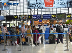 Симфонический оркестр устроил внезапный концерт для пассажиров аэропорта Сочи