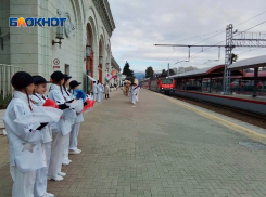 Несколько пригородных поездов в Сочи отменены из-за сбоев 