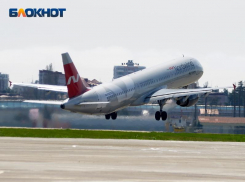 Жительница Екатеринбурга скончалась на рейсе, летящем в Сочи