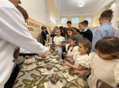 «Блокадный хлеб» раздали в Сочи