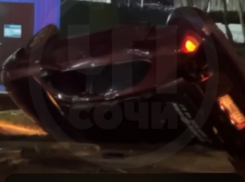 Любитель водки перевернулся, скрываясь от полиции Сочи