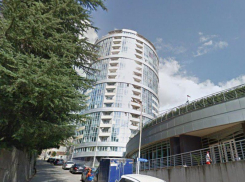 Элитный ЖК в Сочи залил улицу фекалиями