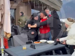 Массовая драка туристов произошла в горах Сочи