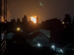 Нефтебаза и жилые гаражи снова пострадали после атаки БПЛА на Сочи