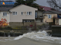 Сирены завыли в Адлере из-за опасного подъема уровня воды в реке Херота