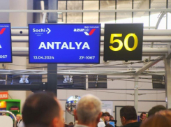 Из Сочи снова можно летать в Турцию самолетами AZUR Air