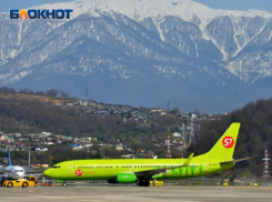 Самолет, летящий в Сочи, разгерметизировался над Новосибирской областью