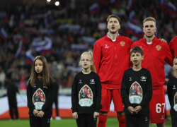 Билеты за 400 рублей продают на матч сборной России по футболу с Чили в Сочи