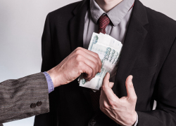 В Сочи сотрудники ФСБ поймали на взятке преподавателя техникума