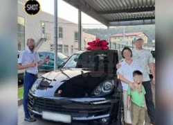 Риелтор в Сочи кинула жильцов на 100 миллионов, купила себе Porsche и скрылась 