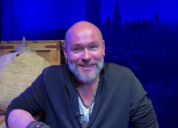 Худрук Зимнего театра Сочи Максим Аверин получил звание народного артиста России