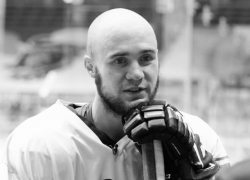  Скончался 32-летний бывший хоккеист ХК «Сочи» Артем Федоров