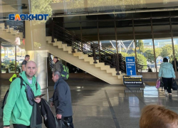Между Сочи и Москвой задержаны рейсы из-за атаки БПЛА