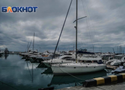 Власти Сочи лишили парусный клуб «Авиатор» зданий для хранения лодок
