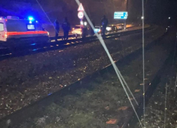 18-летнего парня сбил поезд, следовавший из Сочи