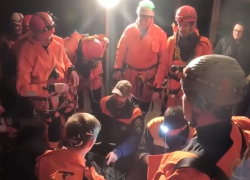 Спасатели эвакуировали погибшего спелеолога из пещеры Сочи 