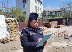 В Сочи снесли незаконные торговые павильоны