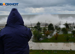  Ремонт за 147 миллионов в Сириусе снова смыло: «Никогда такого не было и вот опять»