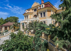 В Сочи продается дом за 1.6 млрд. рублей