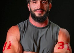 Тысячи подписчиков, рекламные предложения и участие в шоу «ТНТ»: как сложилась судьба сексуального строителя из Сочи