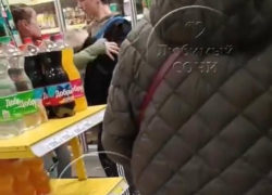 В Сочи продавщица «Магнита» накинулась на покупателя, которого заподозрила в краже