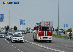  В районе аэропорта Сочи пройдут учения с дымом и спецтехникой