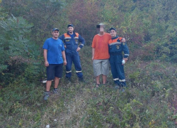 Турист из Новосибирска отправился к водопаду Сочи, но упал в овраг