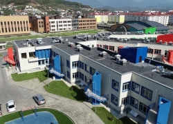 В Сочи на территории центра для одаренных детей «Сириус» ввели в эксплуатацию общеобразовательный комплекс