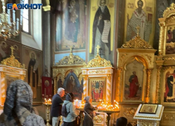 Старинные иконы продают в Сочи за миллионы рублей