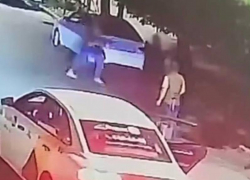 В Сочи с мужчины сорвали золотую цепочку стоимостью 260 тысяч рублей