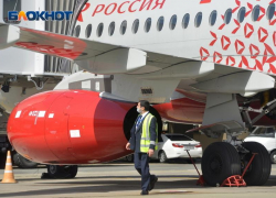 Самолет Санкт-Петербург — Сочи вернулся в аэропорт из-за технического сбоя