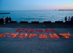 В Сочи прошла всероссийская акция памяти жертв теракта в Подмосковье 