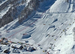 В Сочи открылся самый большой в стране сноупарк
