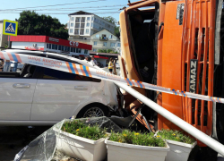 Бетономешалка  идет на таран